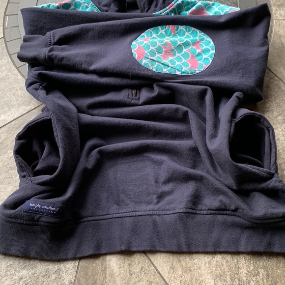 Simply Southern sweatshirt size small, whale and sea turtle design - Picture 8 of 8